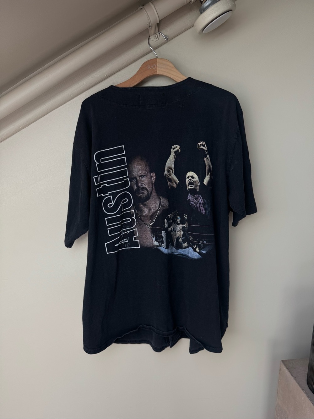 Black 'Austin' Graphic Men's Tee